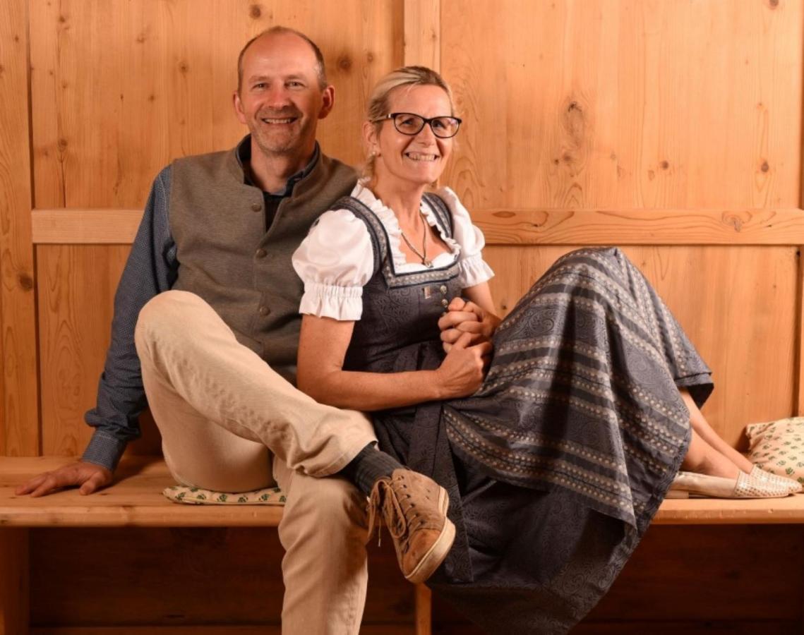 Hotel Gassenwirt Chienes Eksteriør bilde